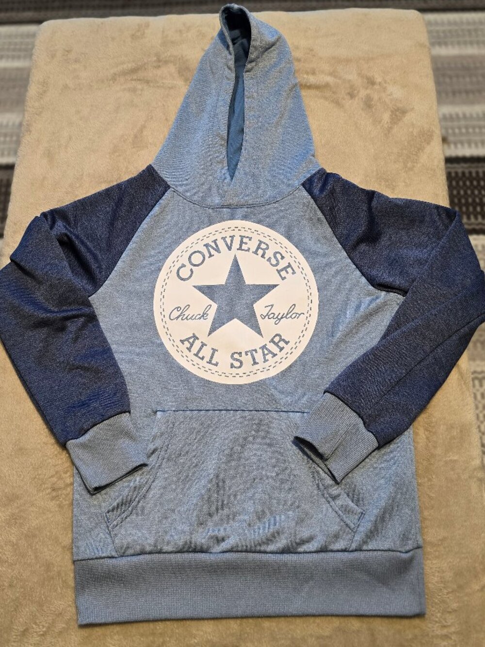 CONVERSE youth hoodie  10-12 years medium